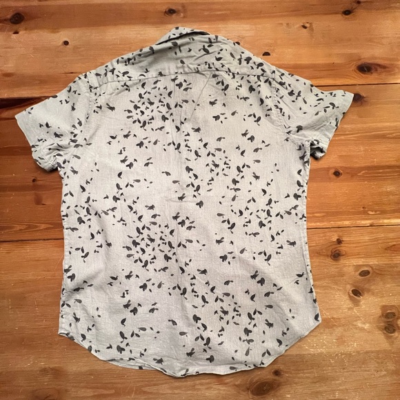 Mens Theory Cotten/Linen Short Sleeve Button Down Shirt size Large. - Picture 4 of 4